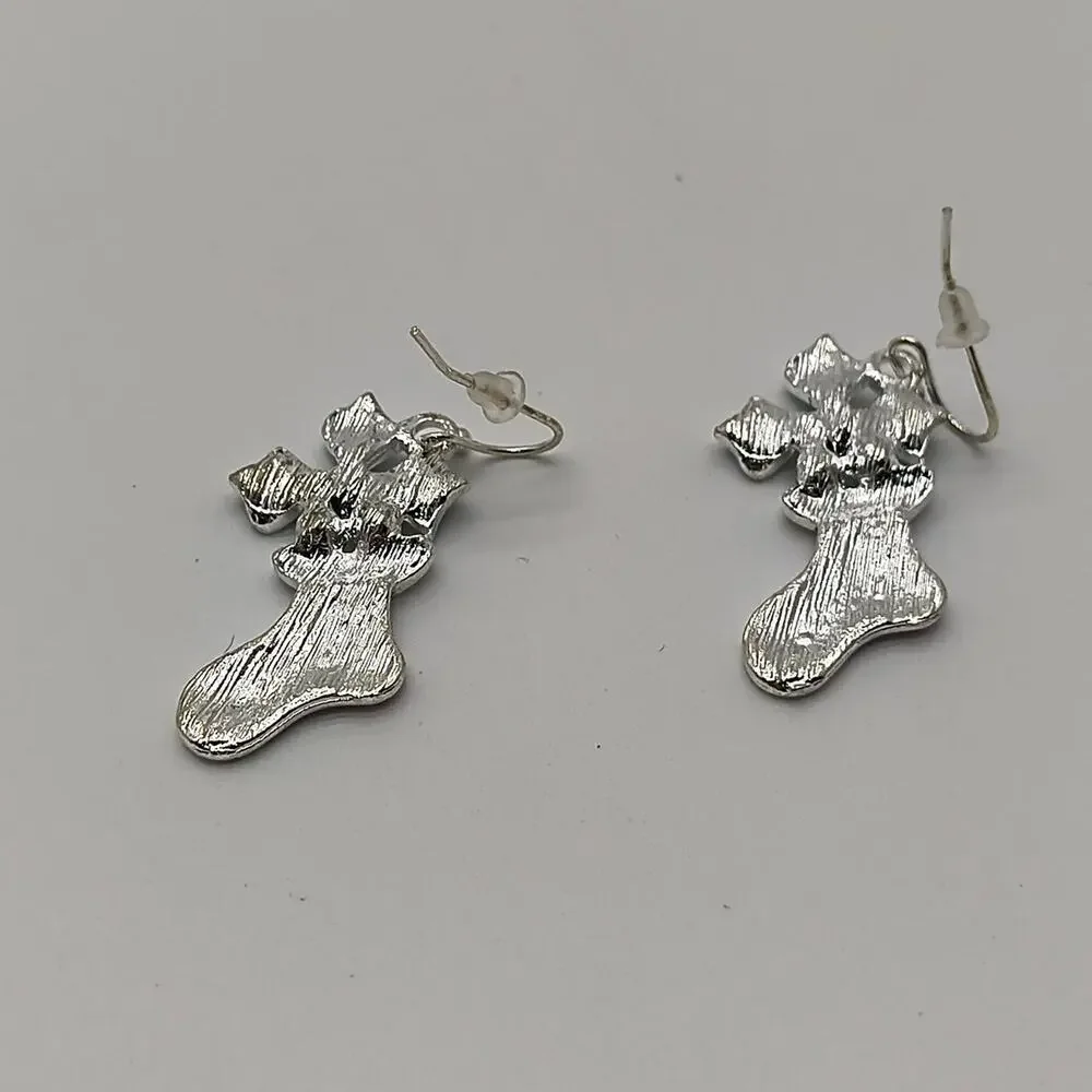 C 12 christmas stocking earrings with
